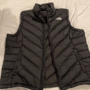 Women’s North Face Vest